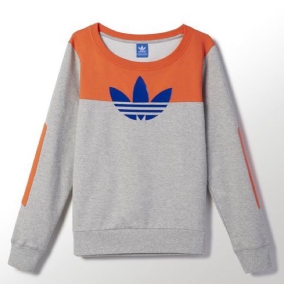 adidas Tops - Adidas trefoil elbow patch boyfriend sweatshirt S